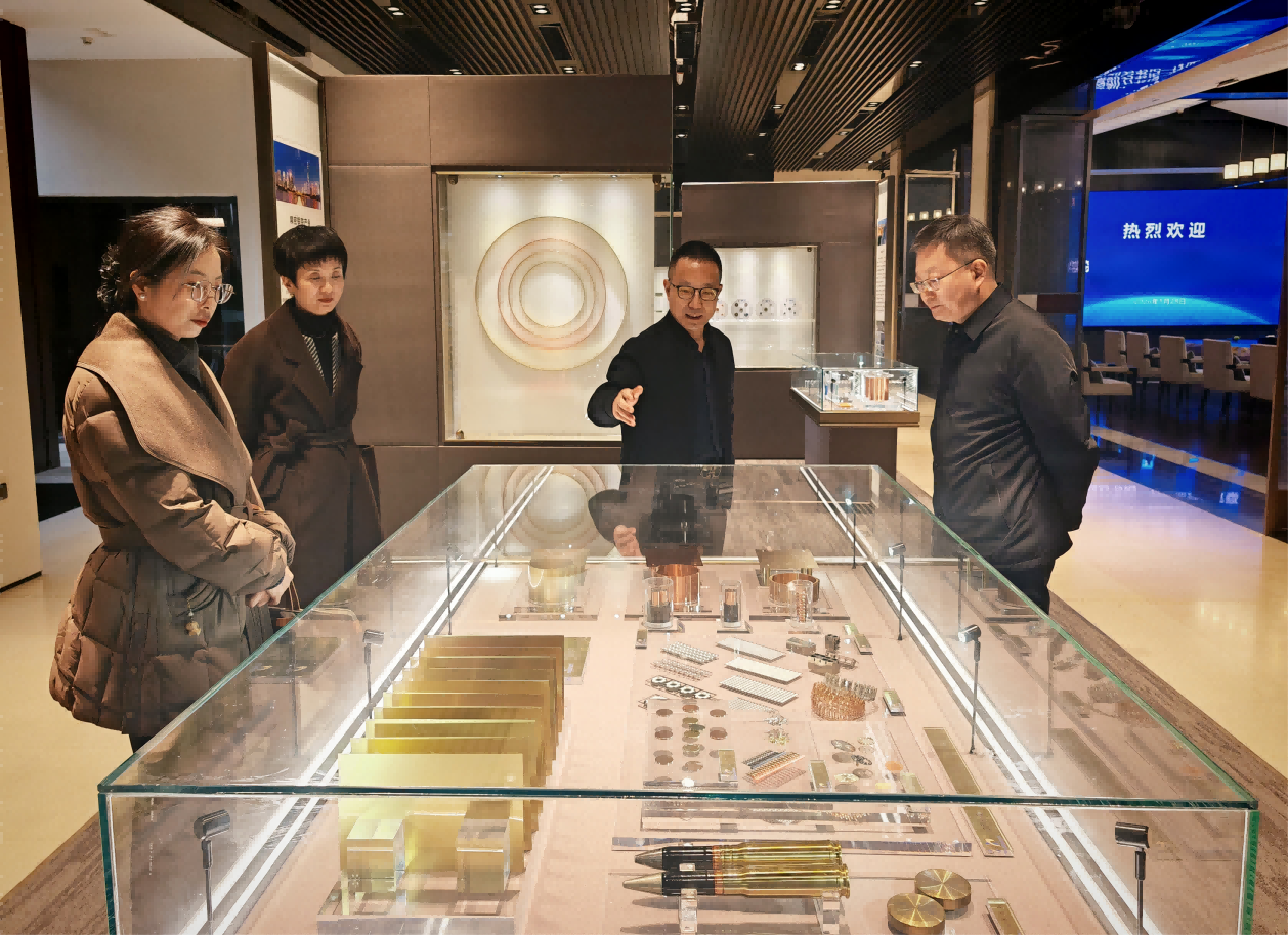 校领导赴合肥、芜湖开展访企拓岗...